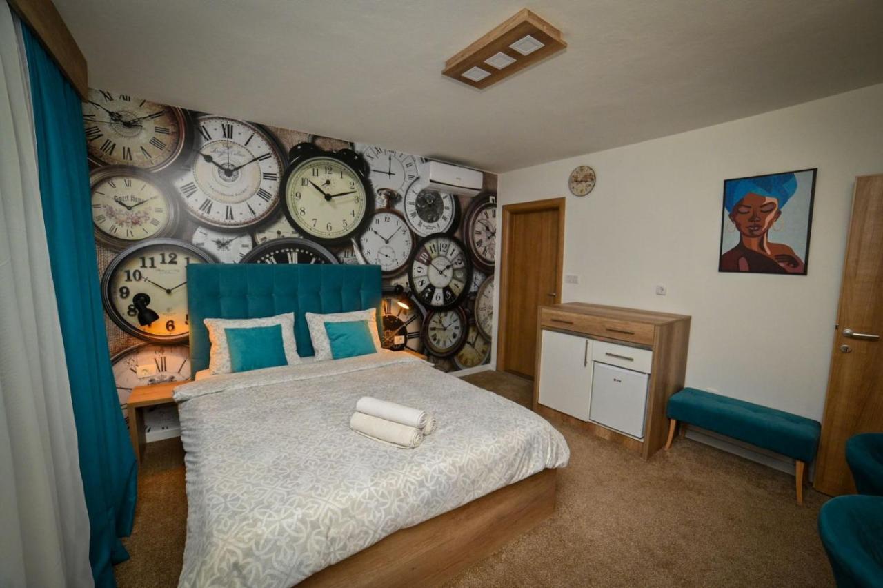 Studio Apartmani Emili Apartman Br 2 比耶利纳 外观 照片