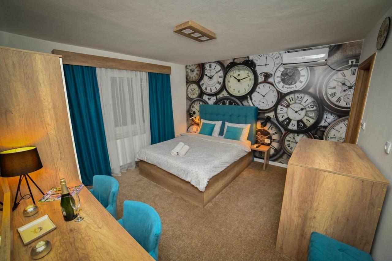 Studio Apartmani Emili Apartman Br 2 比耶利纳 外观 照片